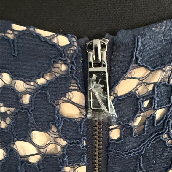 Flawless Vince Camuto Navy Lace Long Sleeve Dress - Picture 5 of 10